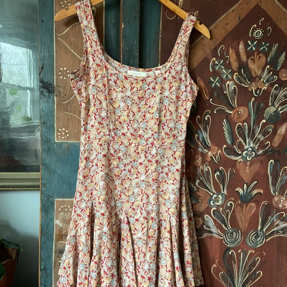 Doen Dresses & Skirts - Doen Floral Midi Dress - Cream & Red